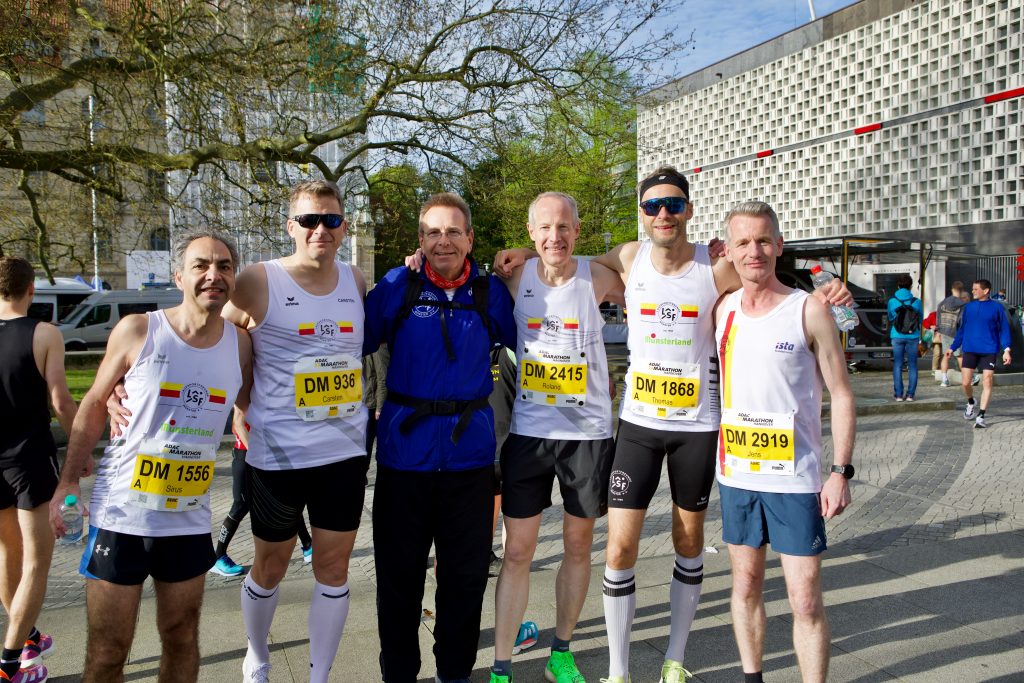 Männer des LSF Münster bei der Marathon DM 2024 in Hannover (Foto: M. Holtkötter)