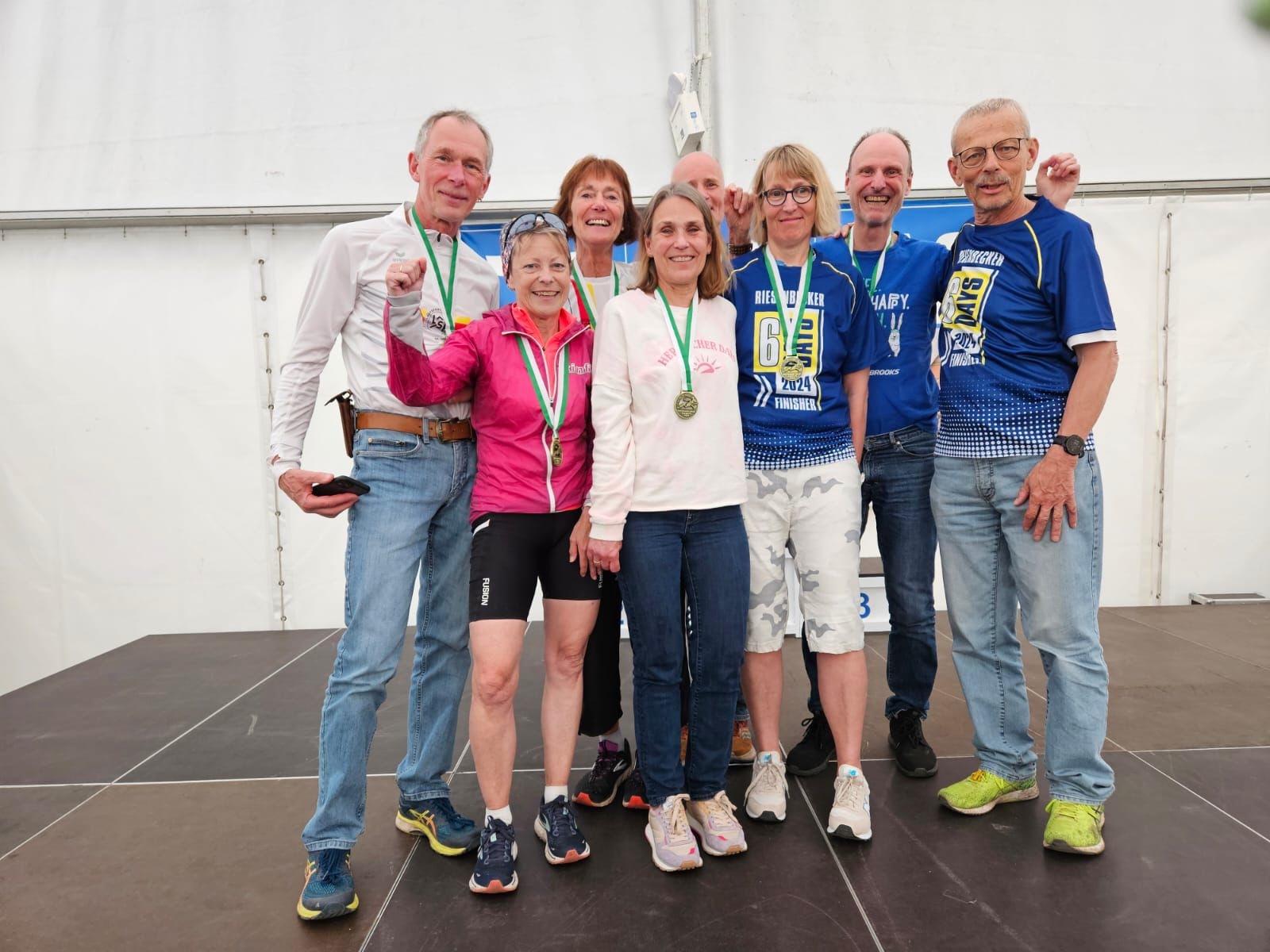  Foto zu Fotoimpressionen von der Siegerehrung der Riesenbecker Sixdays 