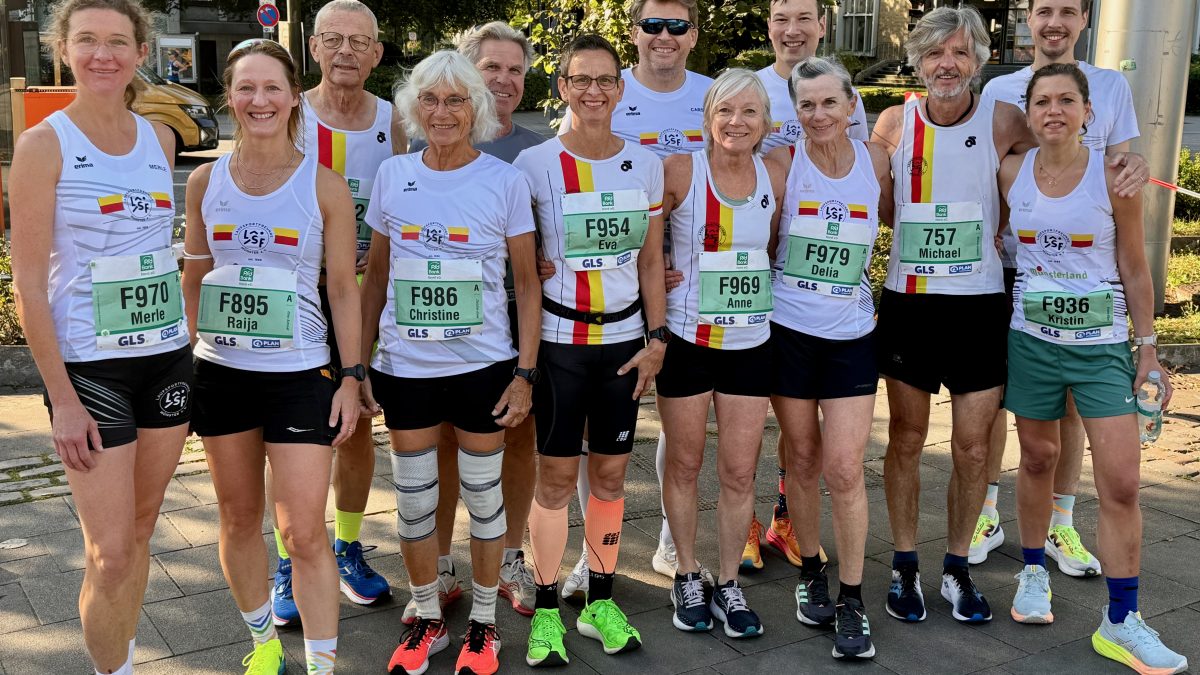 LSF Münster bei den Deutschen Halbmarathonmeisterschaften 2024 in Hamburg (Foto: Peter Witte)