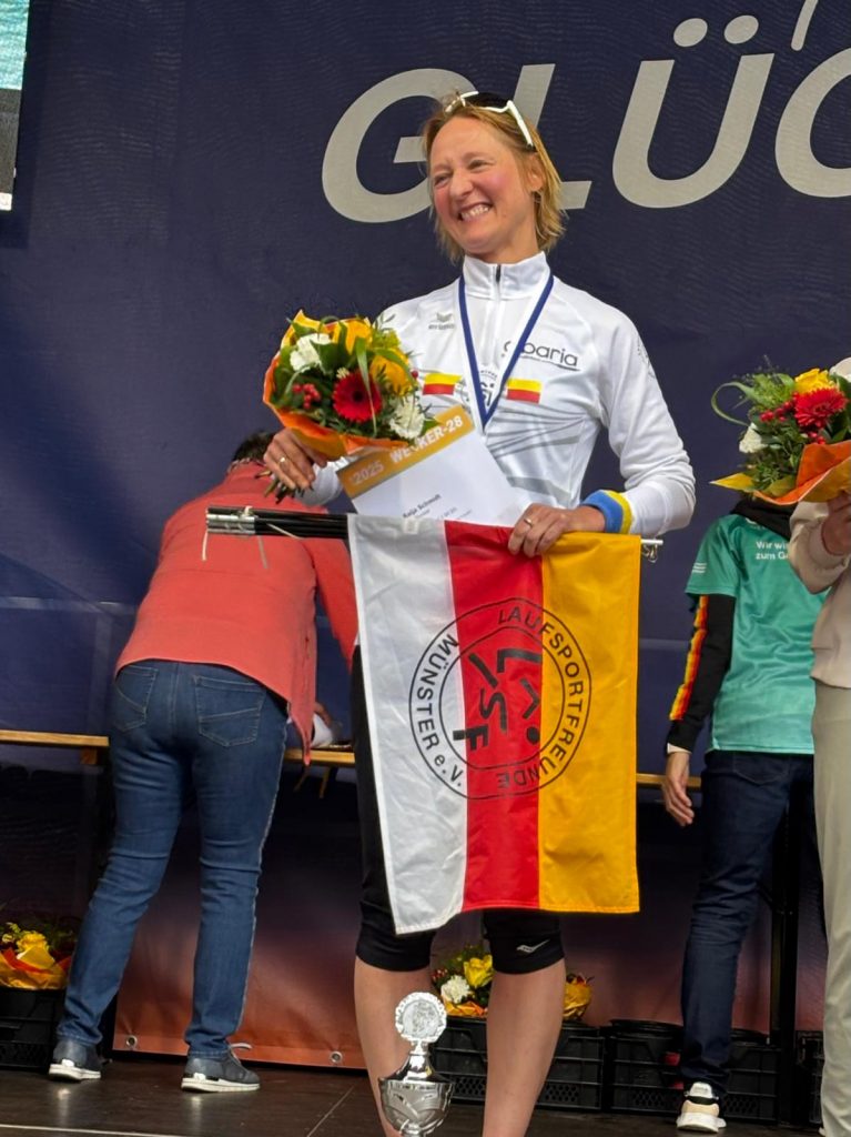 751ea91c-5533-408f-8534-2937604d9004 Raija Schmidt vom LSF MastersTeam gewann beim Münster-Marathon 2025 die 28-km-Distanz. Foto: Privat.