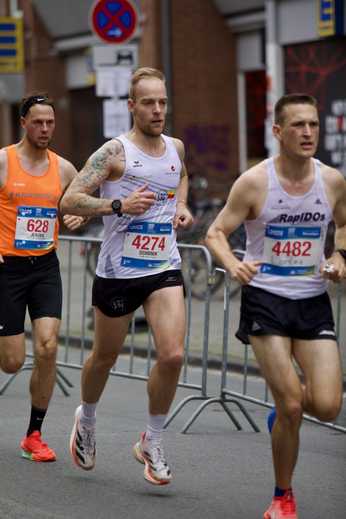 Dominik-Schüßler-MüMa2025-©M.Holtkötter Dominik Schüßler vom LSF ProTeam war schnellster LSFer beim Münster-Marathon 2025, Foto: M. Holtkötter