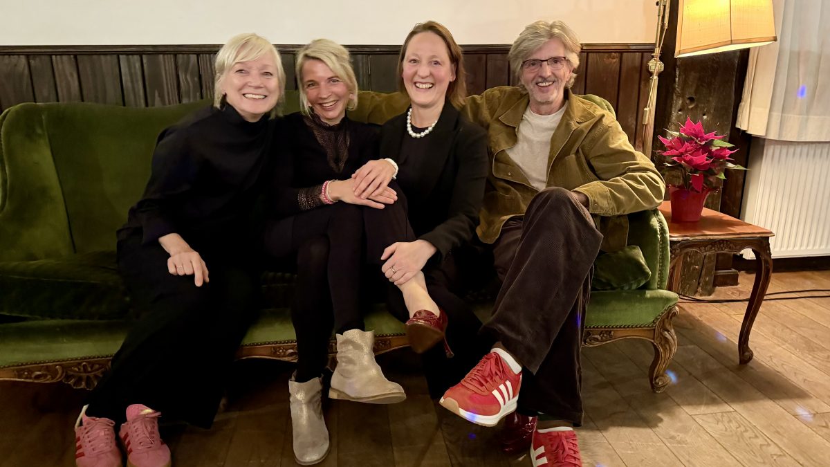Spiridon-Wertung 2024/2025 des LSF Münster, v.l.: Anne Holtkötter, Jana Kappenberg, Raija Schmidt und Michael Holtkötter (Foto: K. Hollenberg)