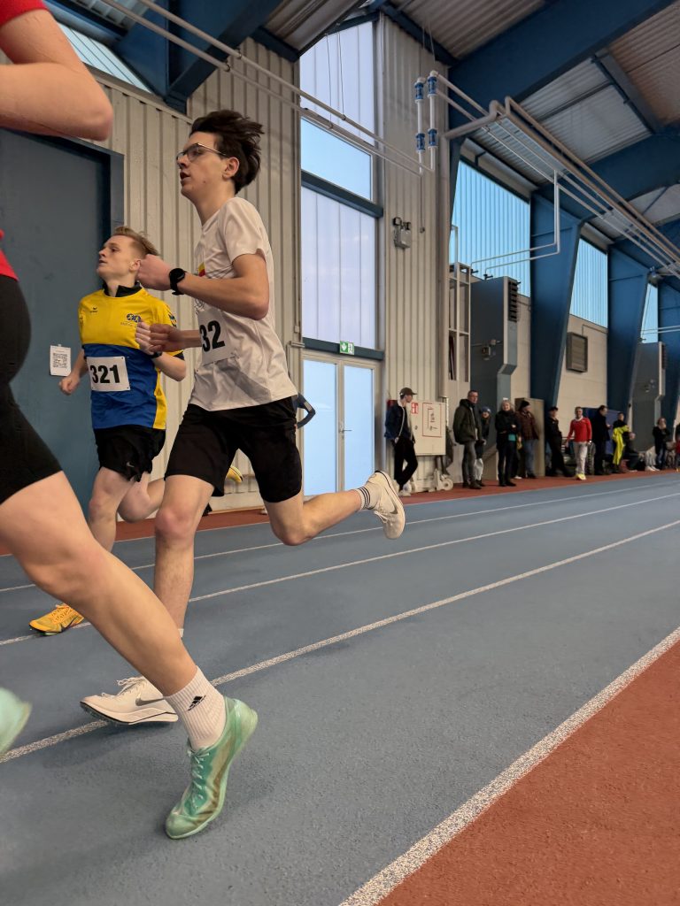 IMG_1017 Leo Teutemacher, LSF Münster, 800 m, Hallenkreismeisterschaften, Münster, 2026, Foto: M. Holtkötter