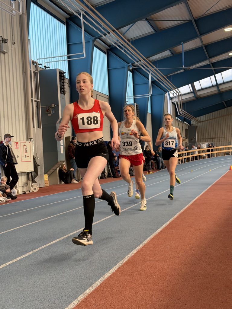 IMG_1050 Alexandra Schoppe-Schmidt, LSF Münster, 800 m, Hallenkreismeisterschaften, Münster, 2026, Foto: M. Holtkötter