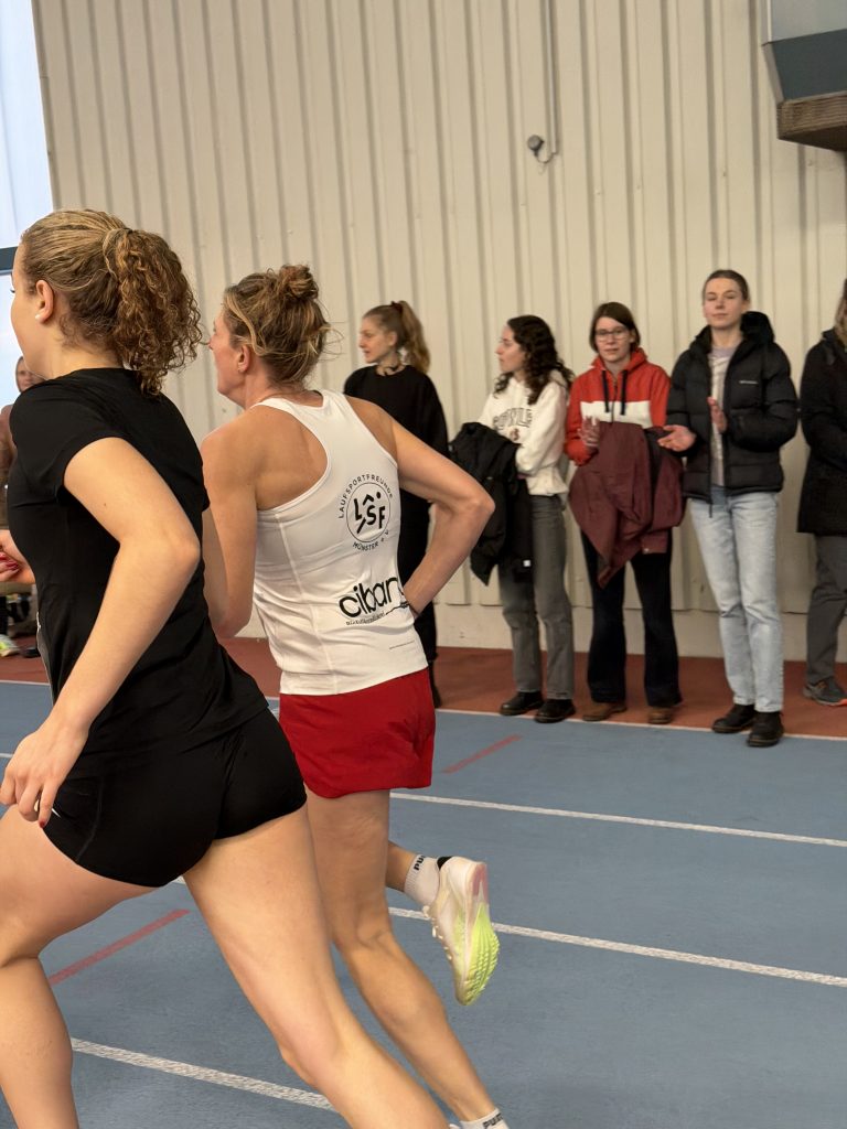 IMG_1059 Alexandra Schoppe-Schmidt, LSF Münster, 800 m, Hallenkreismeisterschaften, Münster, 2026, Foto: M. Holtkötter
