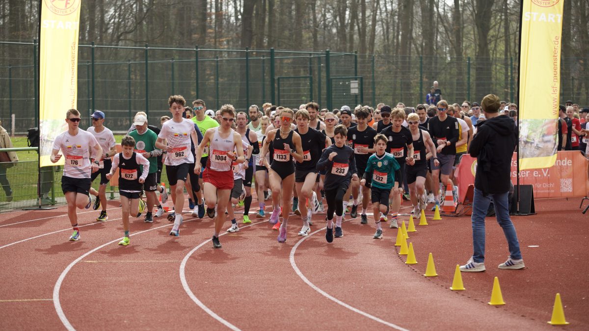 Start zum 5-km-Lauf beim Siena GARDEN Straßenlauf am 21. März 2026. Foto: M. Holtkötter