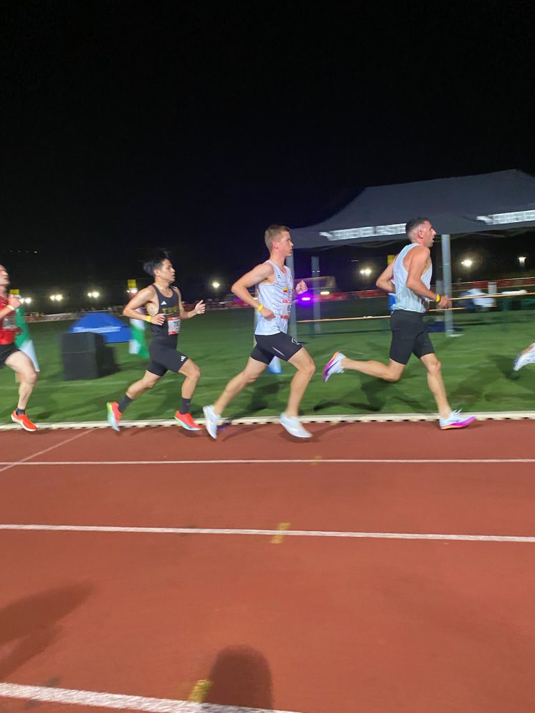 Benno Hille, LSF ProTeam, bei der Langen Laufnacht in Karlsruhe 2026 über 5.000 m.