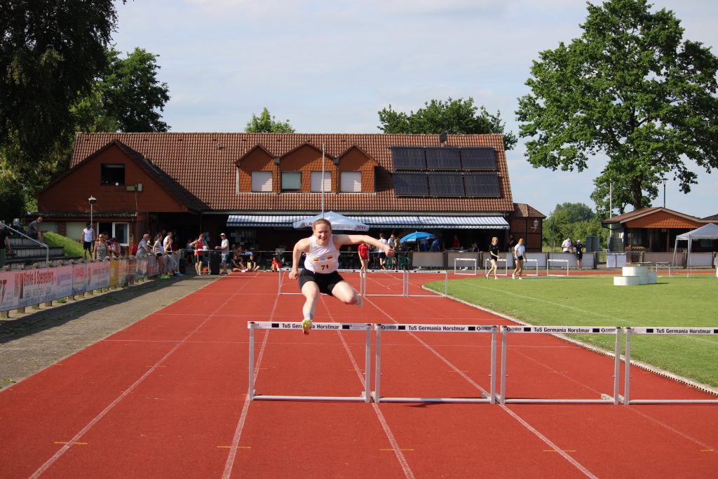 Kathleen-2 Kathleen Hollenberg, LSF Münster, 400-m-Hürden, Kreiseinzelmeisterschaften in Horstmar am 30. Mai 2026