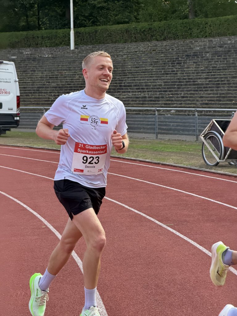 IMG_6587 Dennis Kerkenhoff, LSF Münster beim Halbmarathon in Gladbeck 2026, Foto: M. Holtkötter