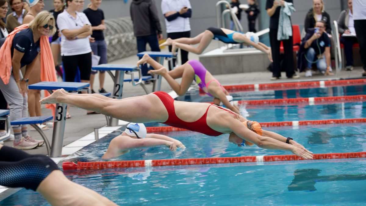 LSF Münster, Raija Schmidt, Inklusiven Münsteraner Stadtmeisterschaften im Schwimmen, Staffel 4 x 50 m, Freistil. Foto: M. Holtkötter